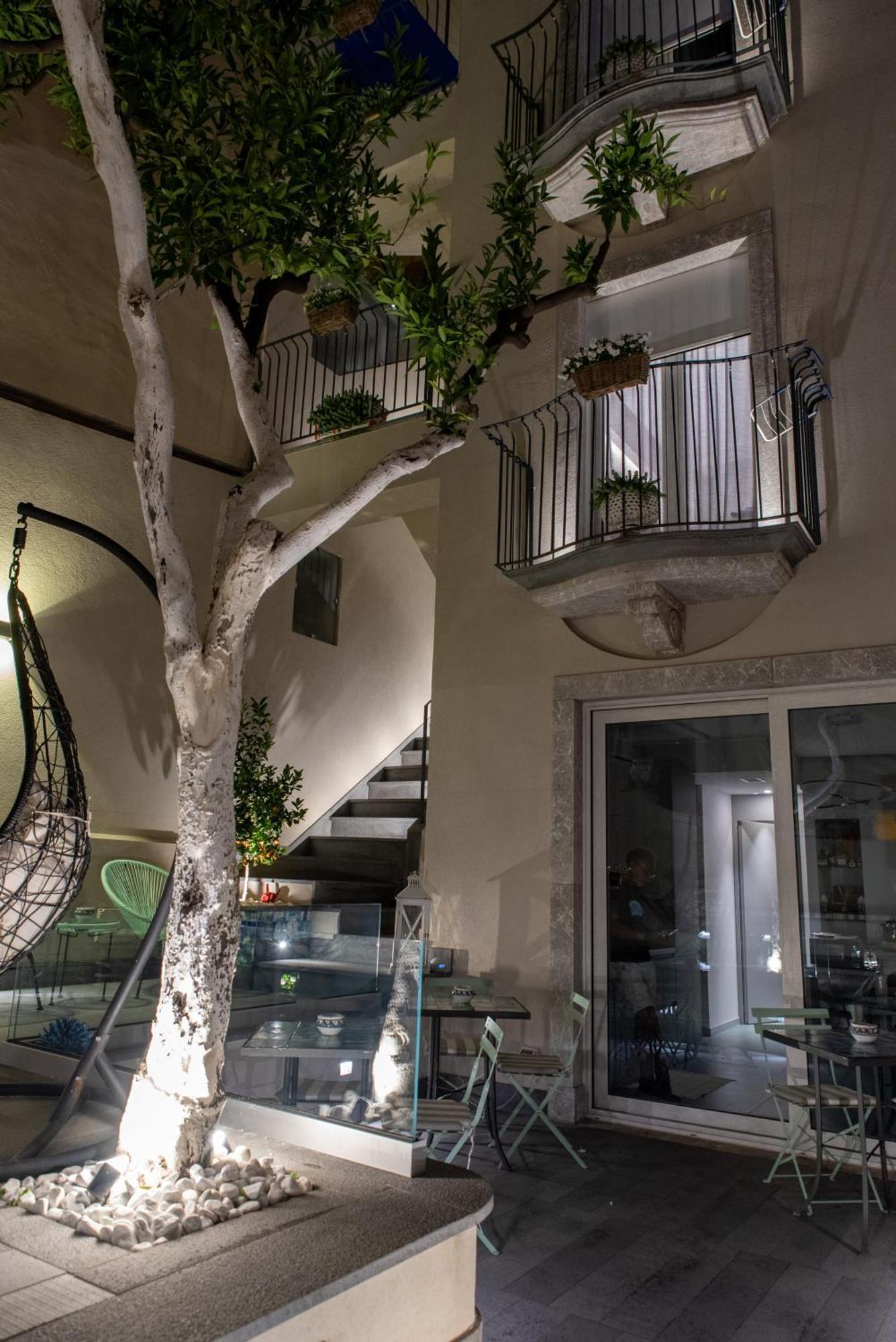 Villa D'Orville Luxury Suites Taormina Zewnętrze zdjęcie