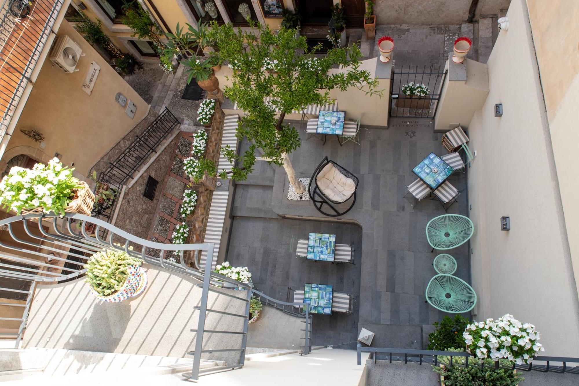 Villa D'Orville Luxury Suites Taormina Zewnętrze zdjęcie